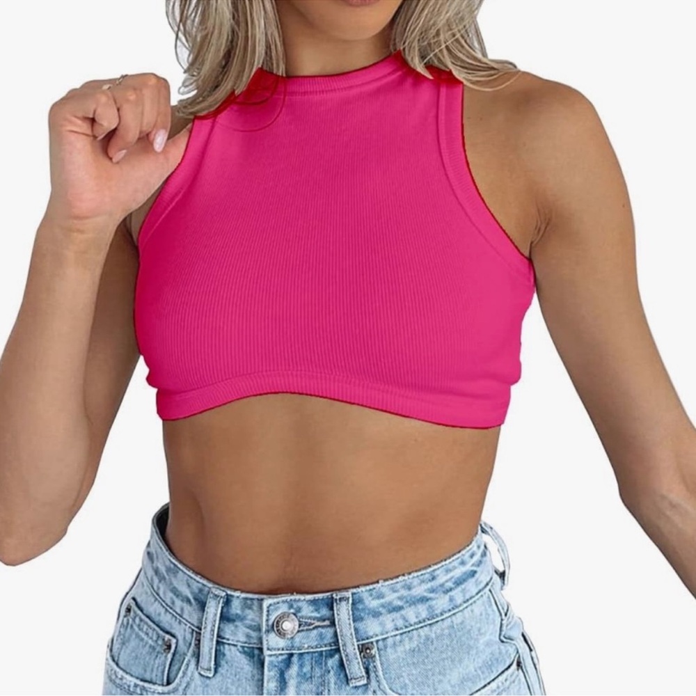 ❤️ Amazon | Vibrant Pink Crop Top